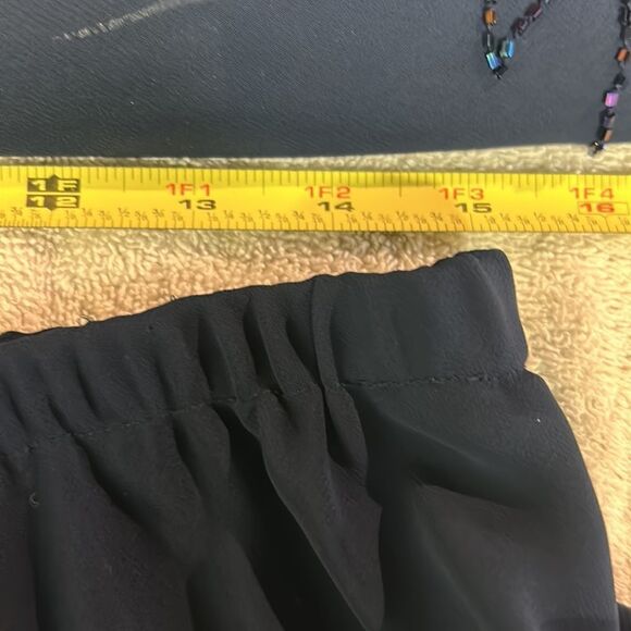 Beautiful two-piece dress size 12, lightweight, gorgeous, sequin working - Picture 12 of 13